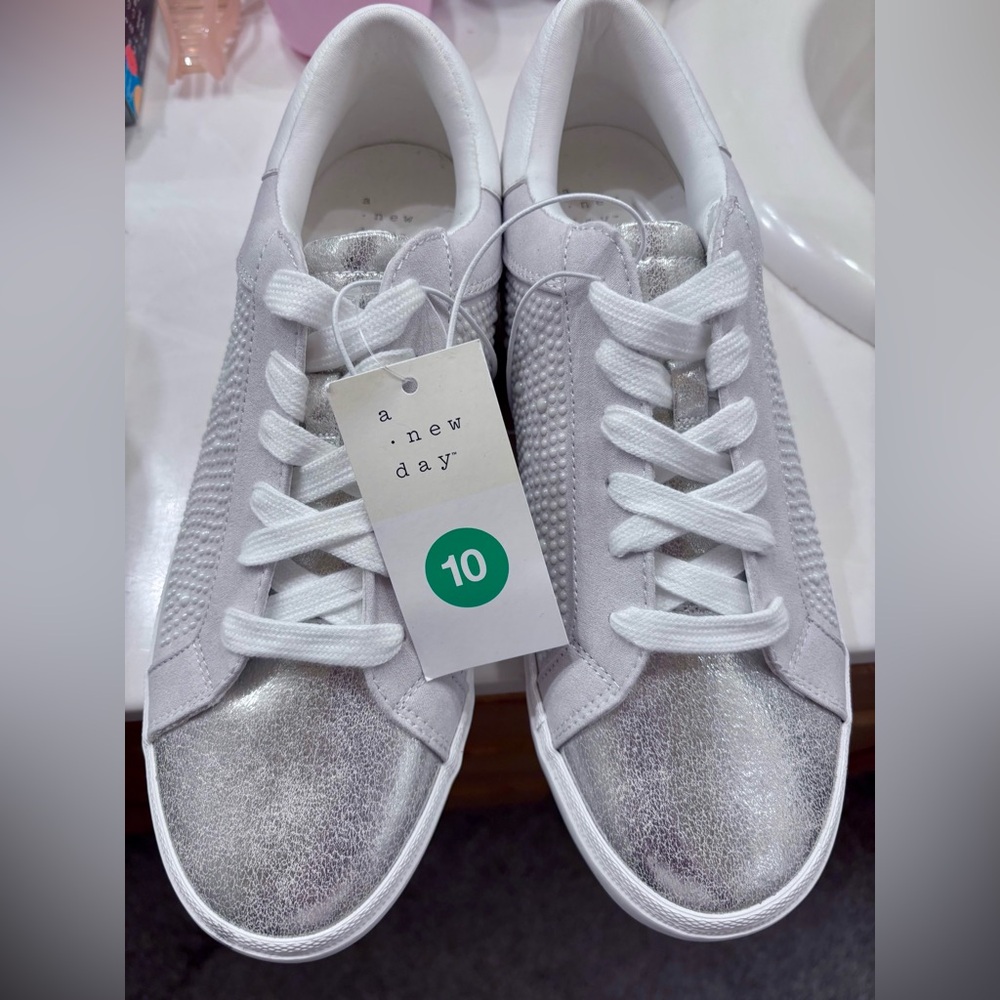 NWT Target A New Day Size 10 Metallic Silver and White Embellished Sneakers
